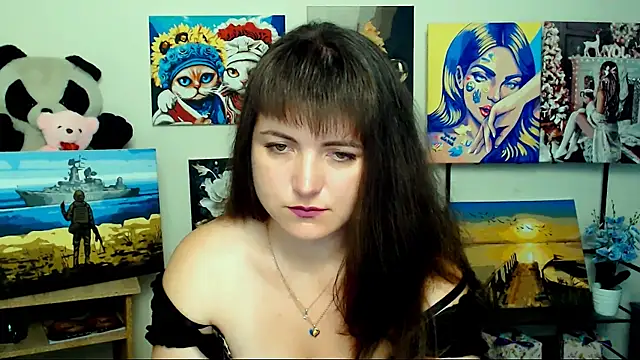Snapshot of Darina_M_ chatting on July 2026 04:40:01 AM Darina M online show from July 2026 04:40:01 AM