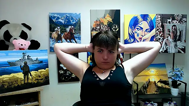 Snapshot of Darina_M_ chatting on July 2026 04:43:02 AM Darina M online show from July 2026 04:43:02 AM