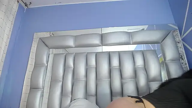 Snapshot of angelina_ny chatting on January 2025 08:44:01 PM angelina ny online show from January 2025 08:44:01 PM