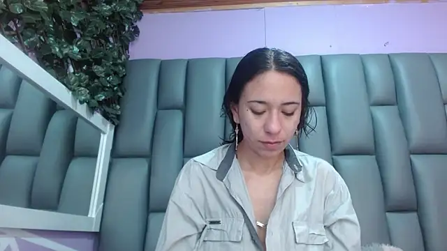 Snapshot of angelina_ny chatting on September 2025 02:00:02 PM angelina ny online show from September 2025 02:00:02 PM