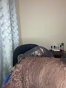 DarkBerry87 online show from March 2026 07:42:01 PM