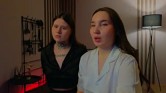 Snapshot of domDani_subMay chatting on March 2025 09:42:01 AM domDani subMay online show from March 2025 09:42:01 AM