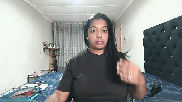 Snapshot of Indianmayaxoxo chatting on July 2026 12:40:01 PM Indianmayaxoxo online show from July 2026 12:40:01 PM