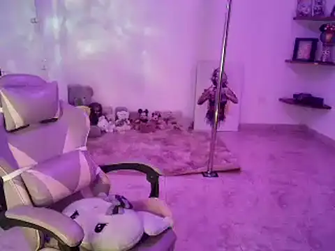 mandy berrys online show from May 2026 03:24:02 AM