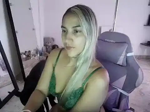 mandy berrys online show from May 2026 10:37:01 PM