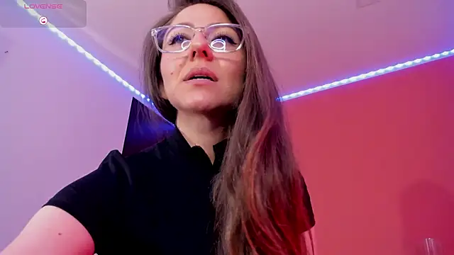 Ich Bin Julia online show from March 2025 03:13:02 PM