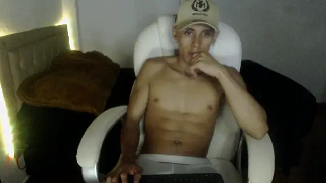 Snapshot of Iruma_fat_dick777 chatting on February 2025 04:27:01 AM Iruma fat dick777 online show from February 2025 04:27:01 AM