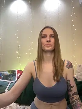 Snapshot of RachelBelI chatting on February 2025 02:18:01 AM RachelBelI online show from February 2025 02:18:01 AM