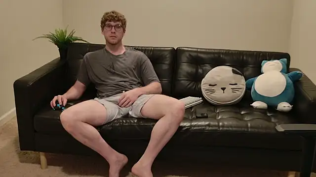 BlueEyedTallGuy94 online show from September 2025 02:11:01 AM