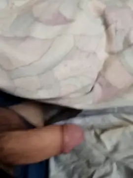 Snapshot of Grig1982 chatting on November 2025 07:29:01 AM Grig1982 online show from November 2025 07:29:01 AM