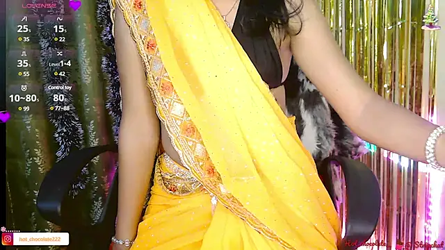 Snapshot of Hot_chocolate__ chatting on December 2024 06:49:01 PM Hot chocolate   online show from December 2024 06:49:01 PM