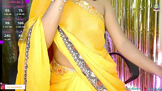 Snapshot of Hot_chocolate__ chatting on December 2024 10:03:02 PM Hot chocolate   online show from December 2024 10:03:02 PM