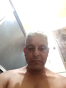 Snapshot of gordonunes chatting on February 2026 05:06:02 AM gordonunes online show from February 2026 05:06:02 AM