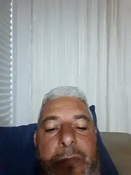 Snapshot of gordonunes chatting on May 2026 09:55:01 PM gordonunes online show from May 2026 09:55:01 PM