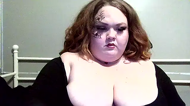 Snapshot of _GodessIsabella_97 chatting on November 2025 03:39:02 AM GodessIsabella 97 online show from November 2025 03:39:02 AM