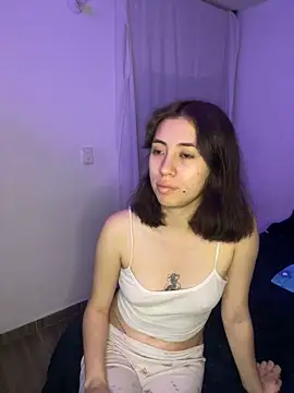 Snapshot of Catyloves chatting on February 2025 04:16:02 AM Catyloves online show from February 2025 04:16:02 AM