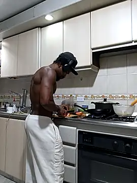 Siriss boyrag online show from November 2025 04:23:02 AM