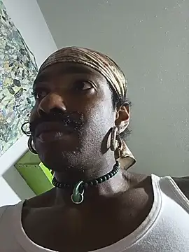 Snapshot of Siriss_boyrag chatting on July 2026 02:11:02 AM Siriss boyrag online show from July 2026 02:11:02 AM