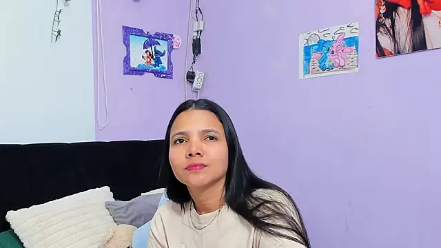 sara mendez2 online show from October 2025 12:00:02 AM