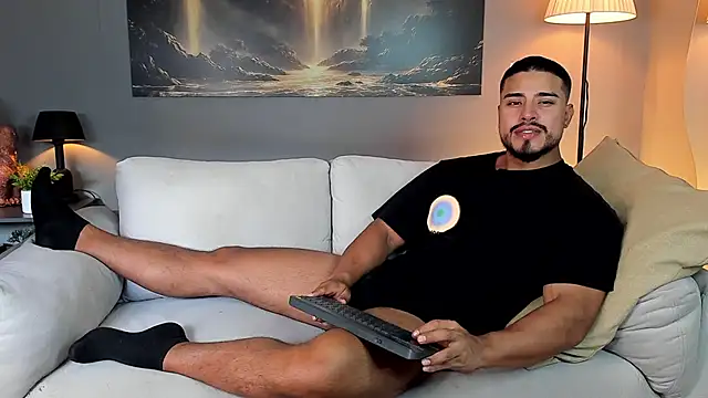 ApoloMakris online show from June 2026 08:08:01 PM