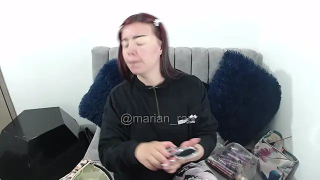 Marian Ran online show from November 2025 04:07:01 AM