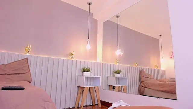 Aida moreno online show from March 2025 02:07:02 PM