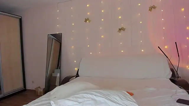 May Flower online show from April 2026 11:27:01 AM