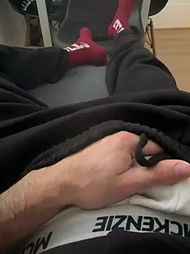 XMenX24 online show from December 2024 01:36:02 PM