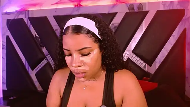 MelannyTylor online show from October 2025 12:24:02 AM