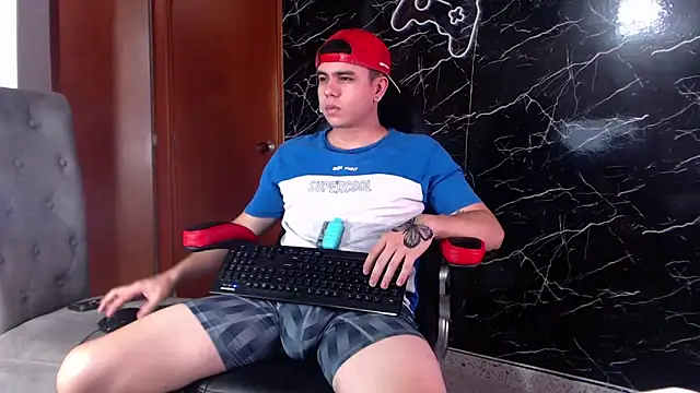 Snapshot of maty_hardx chatting on March 2025 03:53:01 PM maty hardx online show from March 2025 03:53:01 PM