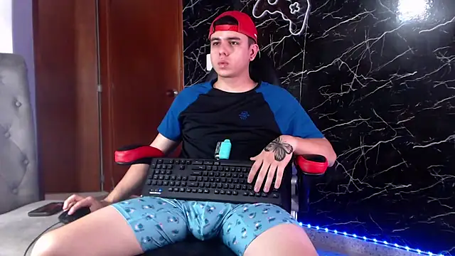 Snapshot of maty_hardx chatting on March 2025 08:10:02 PM maty hardx online show from March 2025 08:10:02 PM