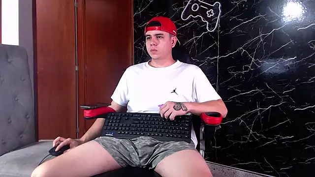 Snapshot of maty_hardx chatting on March 2025 06:40:02 PM maty hardx online show from March 2025 06:40:02 PM