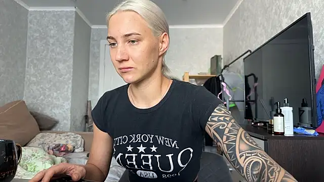 AnneBall online show from March 2026 08:33:02 AM