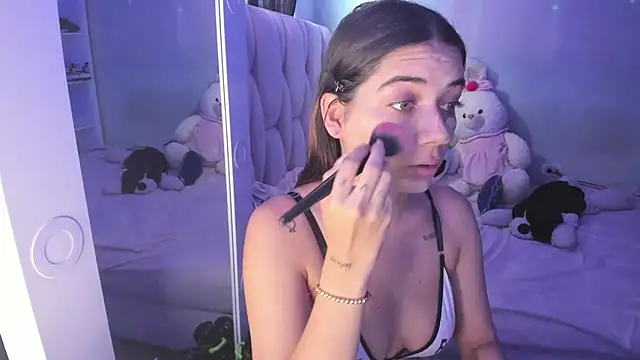 KittyKlum online show from November 2025 04:50:02 PM