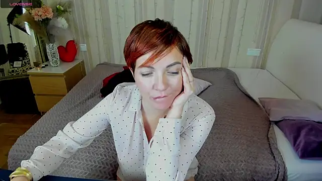 Snapshot of Katherine_Fox chatting on February 2025 09:54:01 AM Katherine Fox online show from February 2025 09:54:01 AM