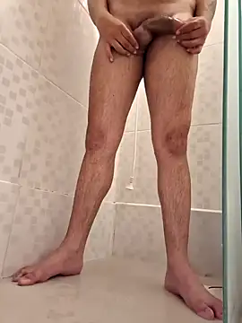 Snapshot of brunolorran6969 chatting on December 2024 10:45:01 PM brunolorran6969 online show from December 2024 10:45:01 PM