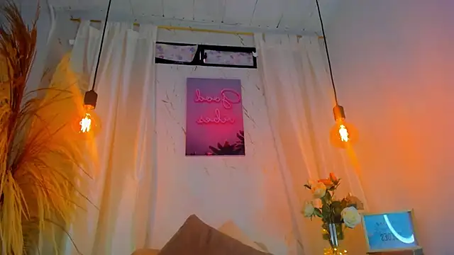Snapshot of Natasha_hartaman chatting on February 2025 07:14:02 PM Natasha hartaman online show from February 2025 07:14:02 PM