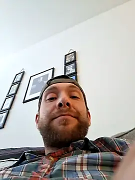 SmokingSloth online show from February 2026 07:32:02 PM