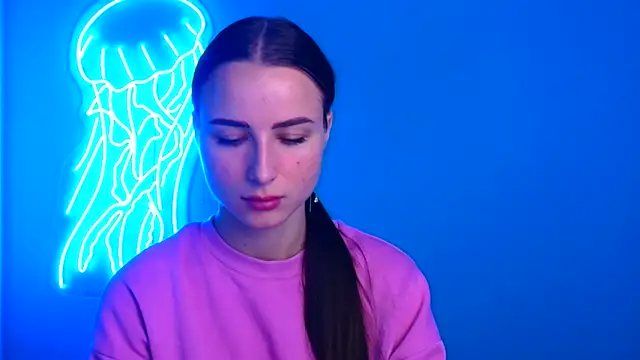 Eva Janee online show from September 2025 05:53:02 AM