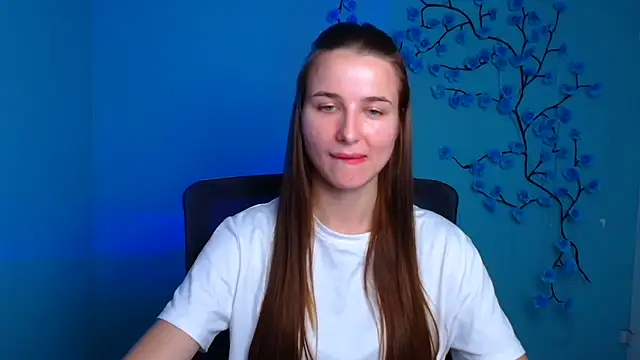 Eva Janee online show from July 2026 05:47:01 AM