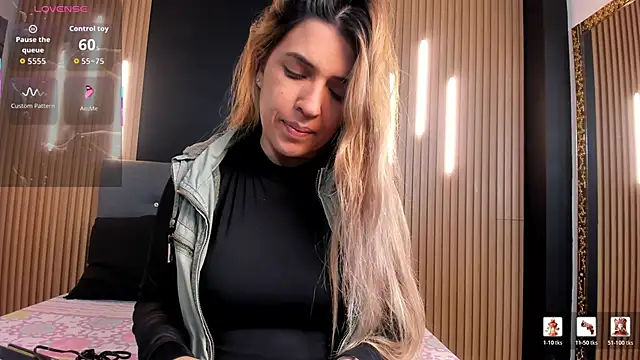 EvaaLovia1 online show from March 2026 01:39:02 PM