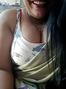 Snapshot of sneha_rose chatting on December 2024 04:28:02 AM sneha rose online show from December 2024 04:28:02 AM