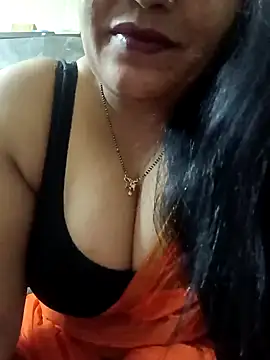 Snapshot of sneha_rose chatting on December 2024 05:15:01 PM sneha rose online show from December 2024 05:15:01 PM