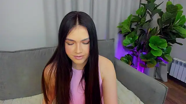 sexyangeloux online show from April 2026 07:52:01 PM