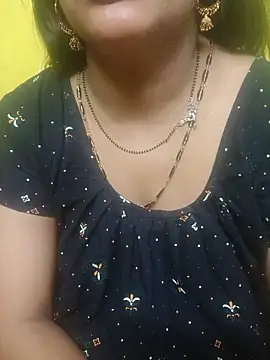 Snapshot of Sexyranibhabhi chatting on May 2026 02:42:02 AM Sexyranibhabhi online show from May 2026 02:42:02 AM