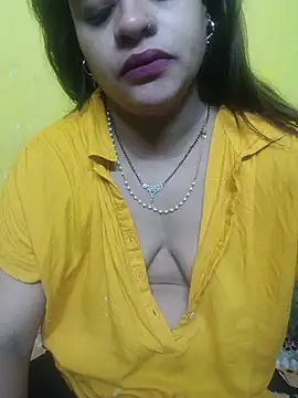 Snapshot of Sexyranibhabhi chatting on June 2026 04:56:01 AM Sexyranibhabhi online show from June 2026 04:56:01 AM