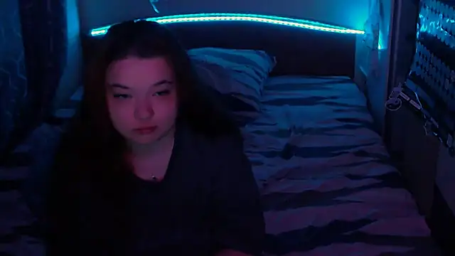 Snapshot of HaleyRoute chatting on December 2025 08:45:02 AM HaleyRoute online show from December 2025 08:45:02 AM