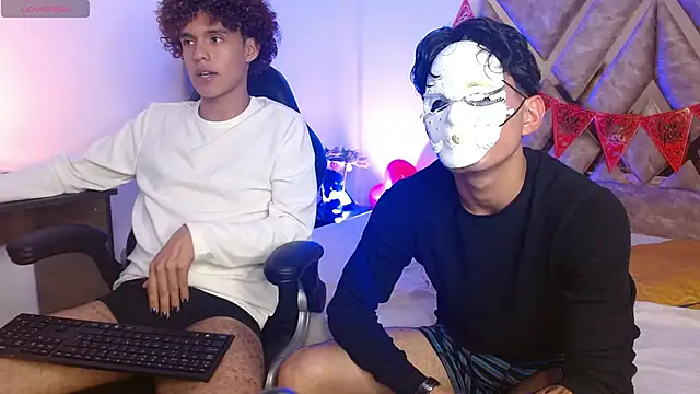 nickolas moon online show from February 2025 12:04:02 AM