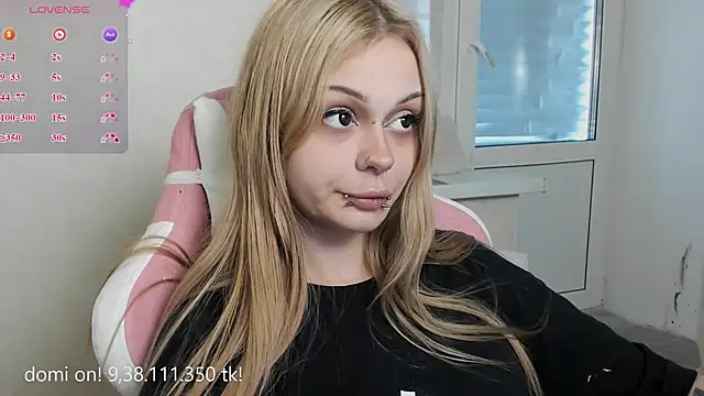 Snapshot of shy_melony chatting on July 2026 11:47:01 AM shy melony online show from July 2026 11:47:01 AM