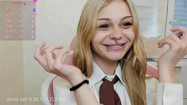 Snapshot of shy_melony chatting on July 2026 11:23:02 AM shy melony online show from July 2026 11:23:02 AM